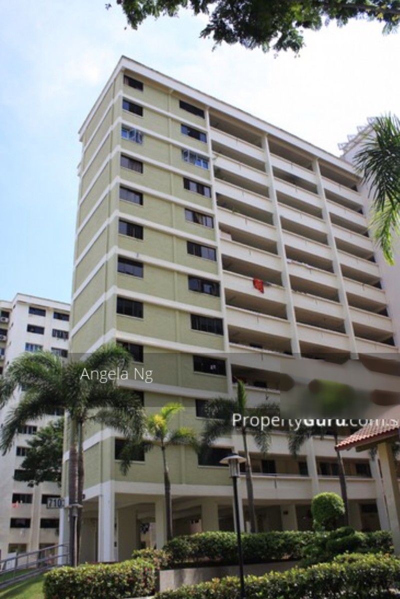Yishun Avenue 5 thumbnail photo